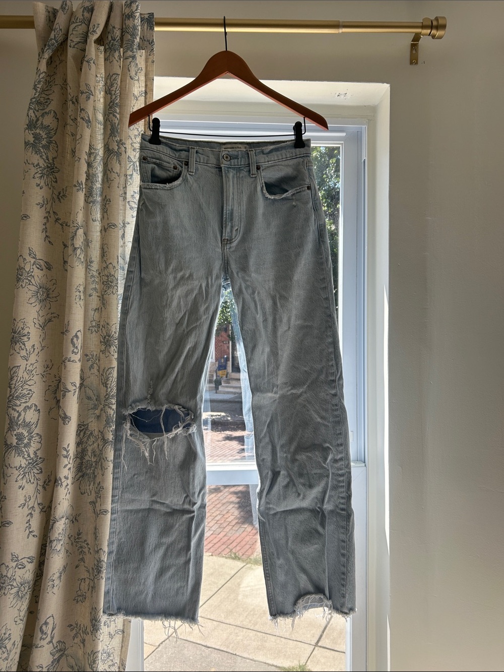 Abercrombie 90’s Relaxed